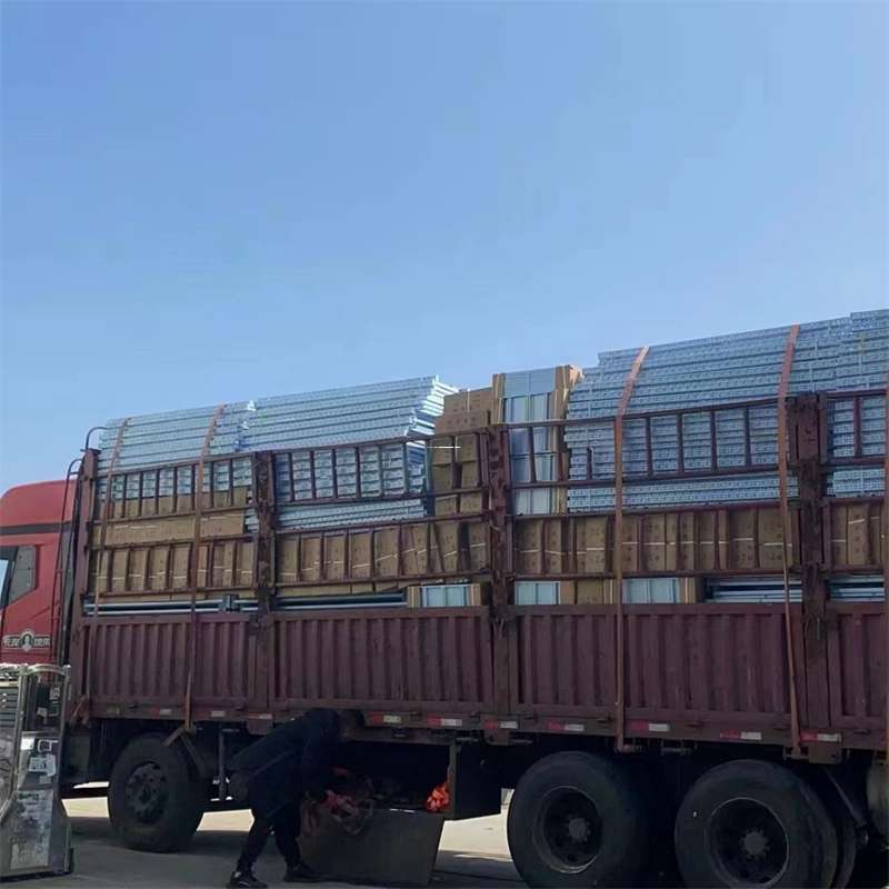 内蒙古乌兰察布卓资县到新疆阿勒泰富蕴县物流公司，一站式服务